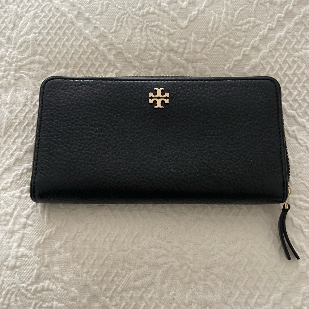 Tory Burch Wallet